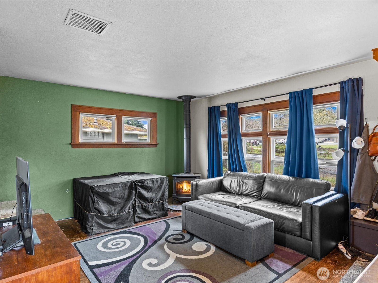 6807 Commercial Avenue Everett WA 98203