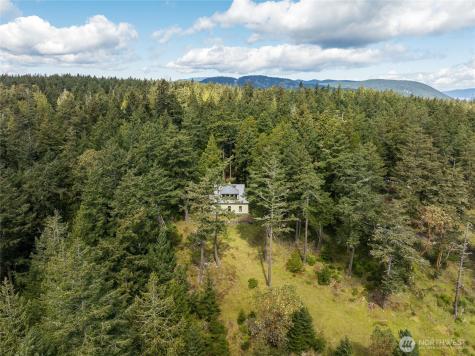 186 South Ridge Road Decatur Island WA 98221