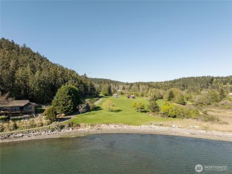 186 South Ridge Road Decatur Island WA 98221