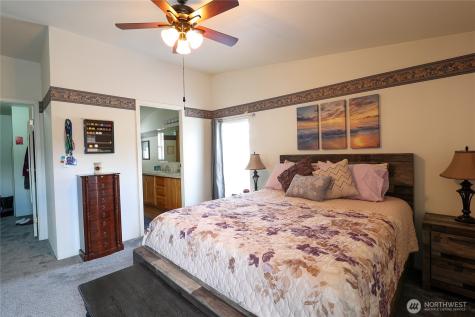 1427 100th Street SW Everett WA 98204