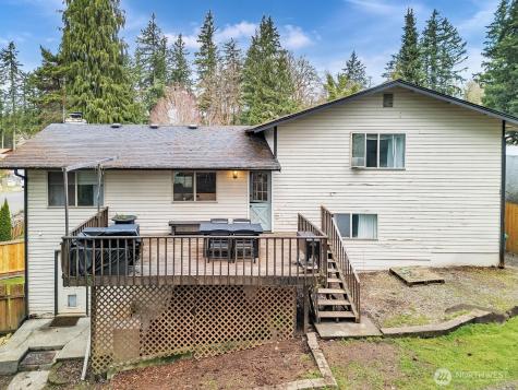 22423 SE 321st Street Kent WA 98042