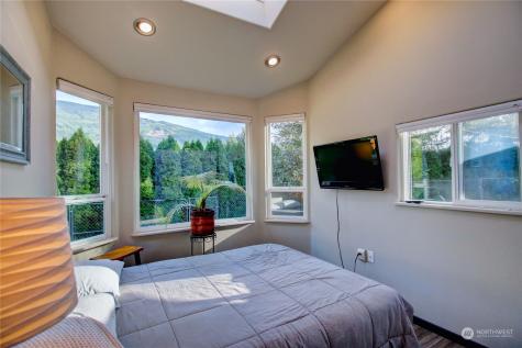 1856 State Route 9 Sedro Woolley WA 98284