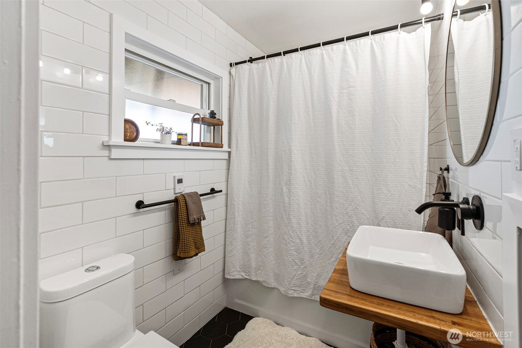 2127 8th Street Bremerton WA 98312