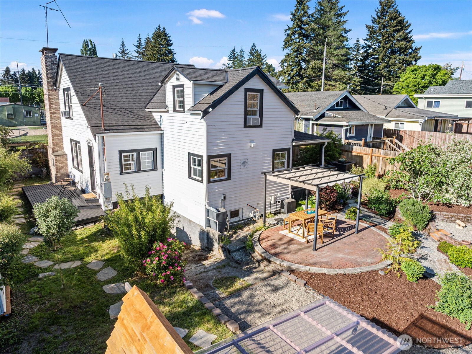 2127 8th Street Bremerton WA 98312