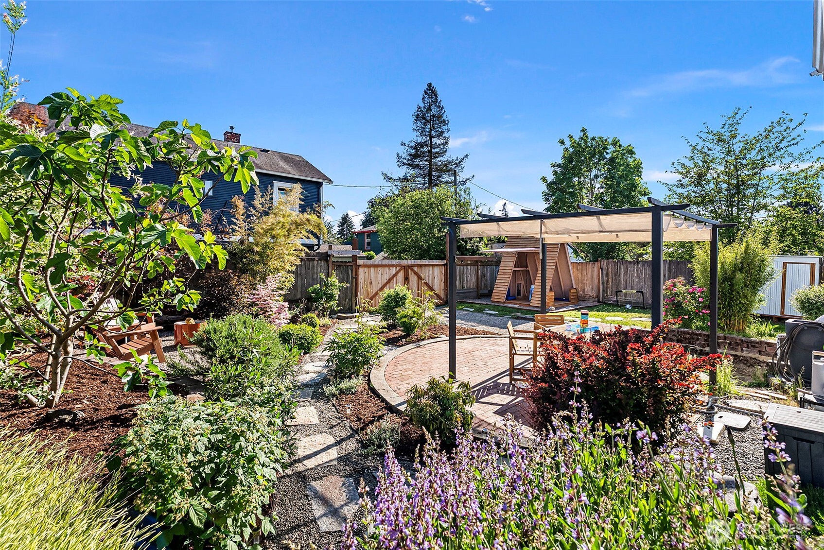 2127 8th Street Bremerton WA 98312
