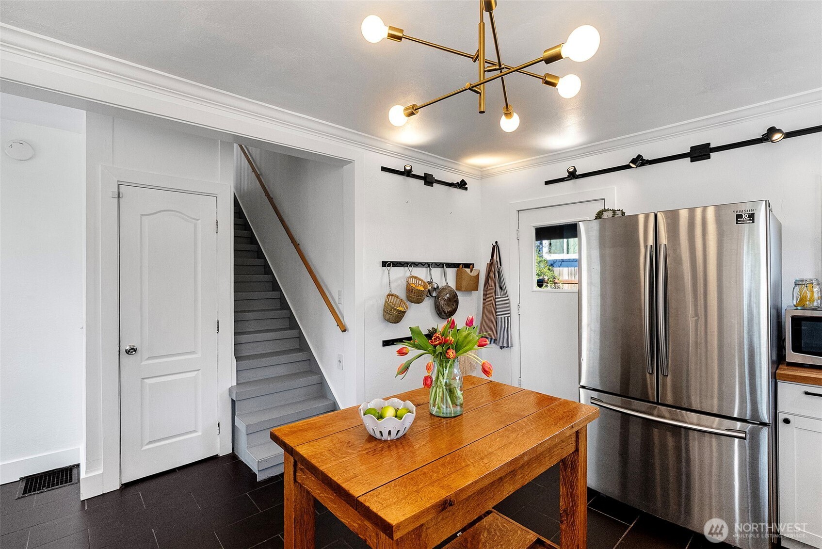 2127 8th Street Bremerton WA 98312