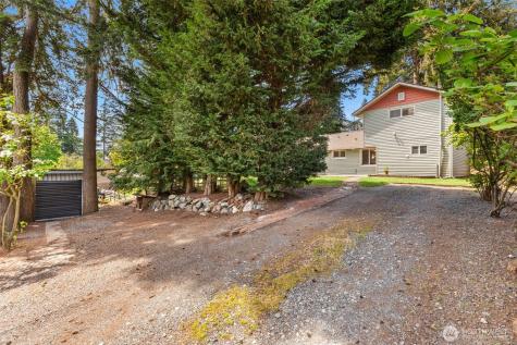 23803 56th Avenue W Mountlake Terrace WA 98043