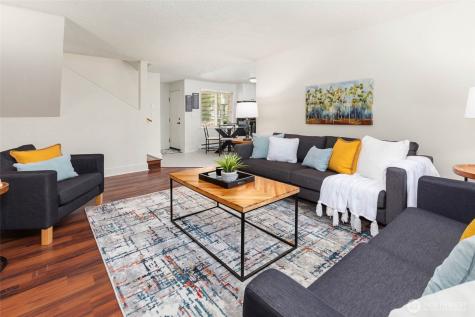 23803 56th Avenue W Mountlake Terrace WA 98043