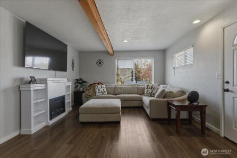 328 Sunny Drive Electric City WA 99123