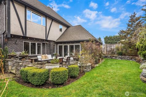 3000 42nd Avenue W Seattle WA 98199