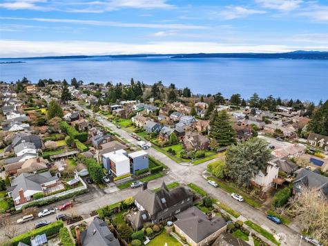 3000 42nd Avenue W Seattle WA 98199
