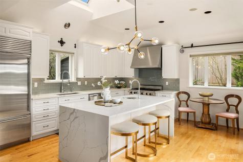 3000 42nd Avenue W Seattle WA 98199