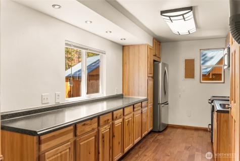 13 Littel Road Mazama WA 98833