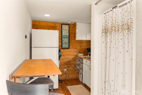 13 Littel Road Mazama WA 98833