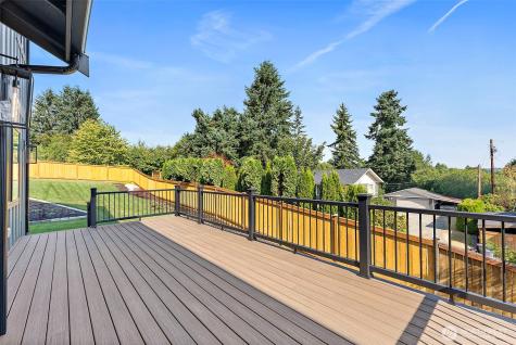 1238 9th Street SW Puyallup WA 98371