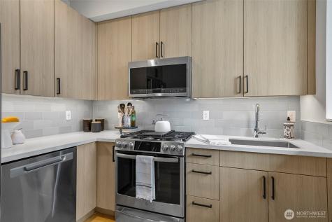 2440 NW 60th Street Seattle WA 98107