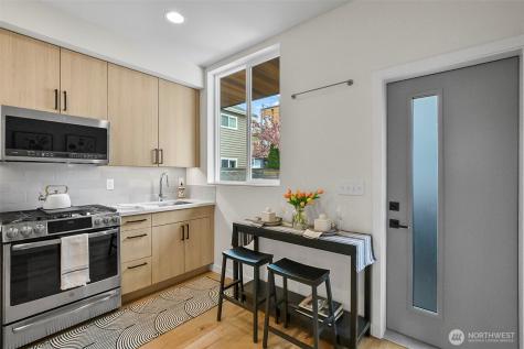 2440 NW 60th Street Seattle WA 98107