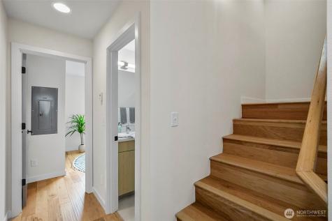 2440 NW 60th Street Seattle WA 98107