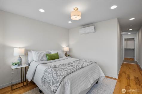 2440 NW 60th Street Seattle WA 98107