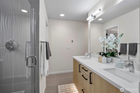 2440 NW 60th Street Seattle WA 98107