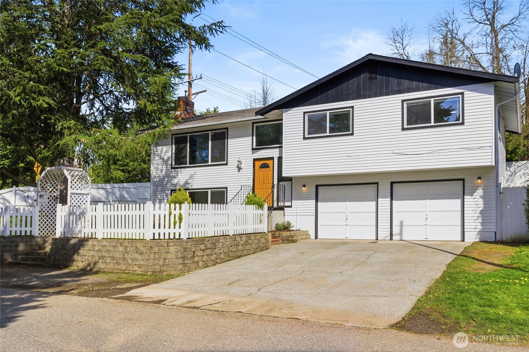 9925 62nd Drive NE Marysville WA 98270
