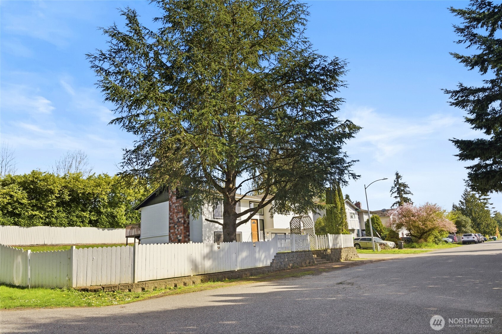 9925 62nd Drive NE Marysville WA 98270