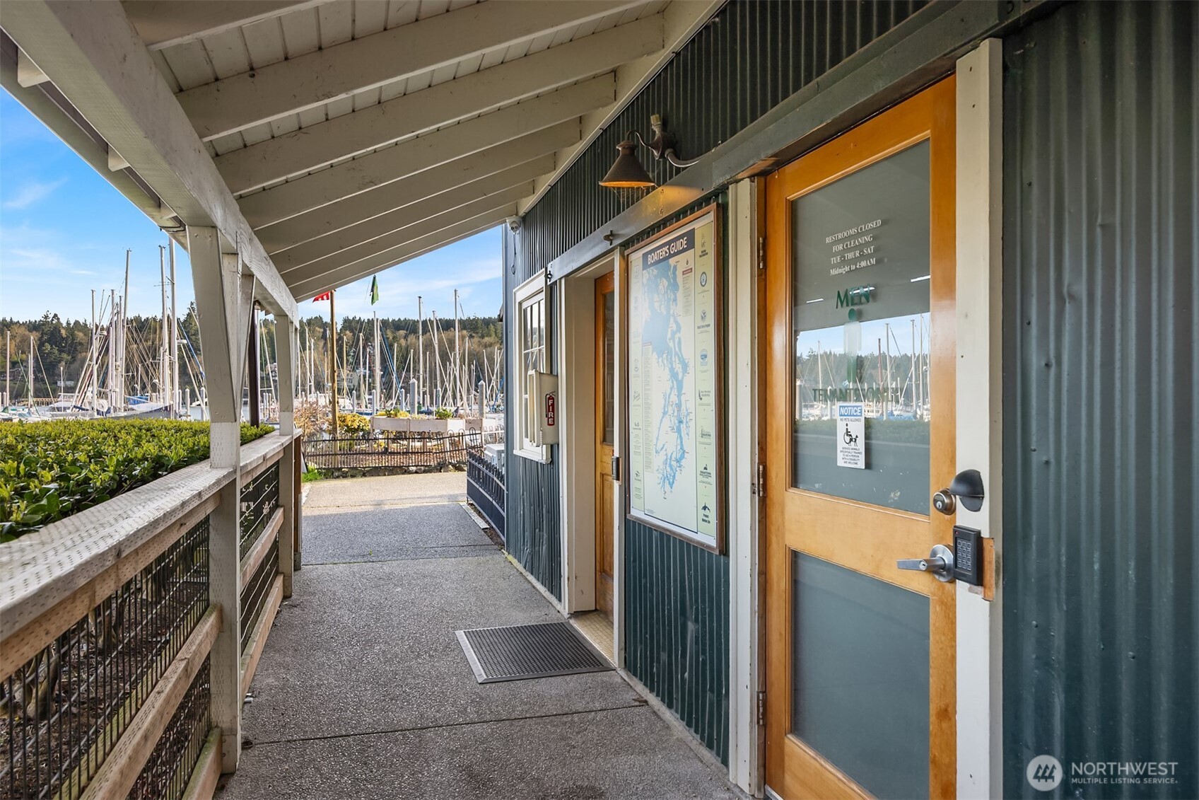 141 Parfitt Way SW Bainbridge Island WA 98110