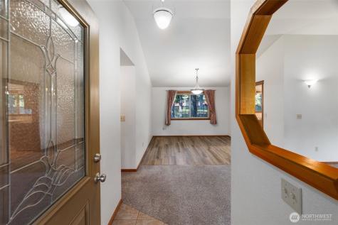 6107 189th Loop SW Rochester WA 98579