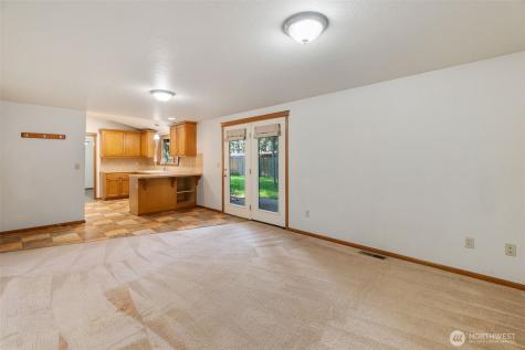 6107 189th Loop SW Rochester WA 98579