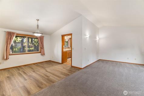 6107 189th Loop SW Rochester WA 98579