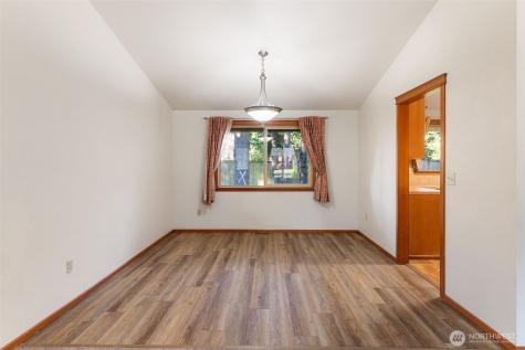 6107 189th Loop SW Rochester WA 98579