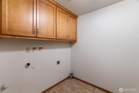 6107 189th Loop SW Rochester WA 98579