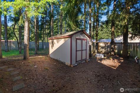 6107 189th Loop SW Rochester WA 98579