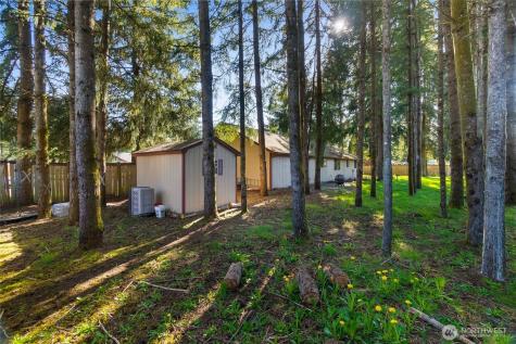 6107 189th Loop SW Rochester WA 98579