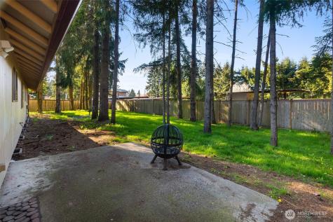 6107 189th Loop SW Rochester WA 98579