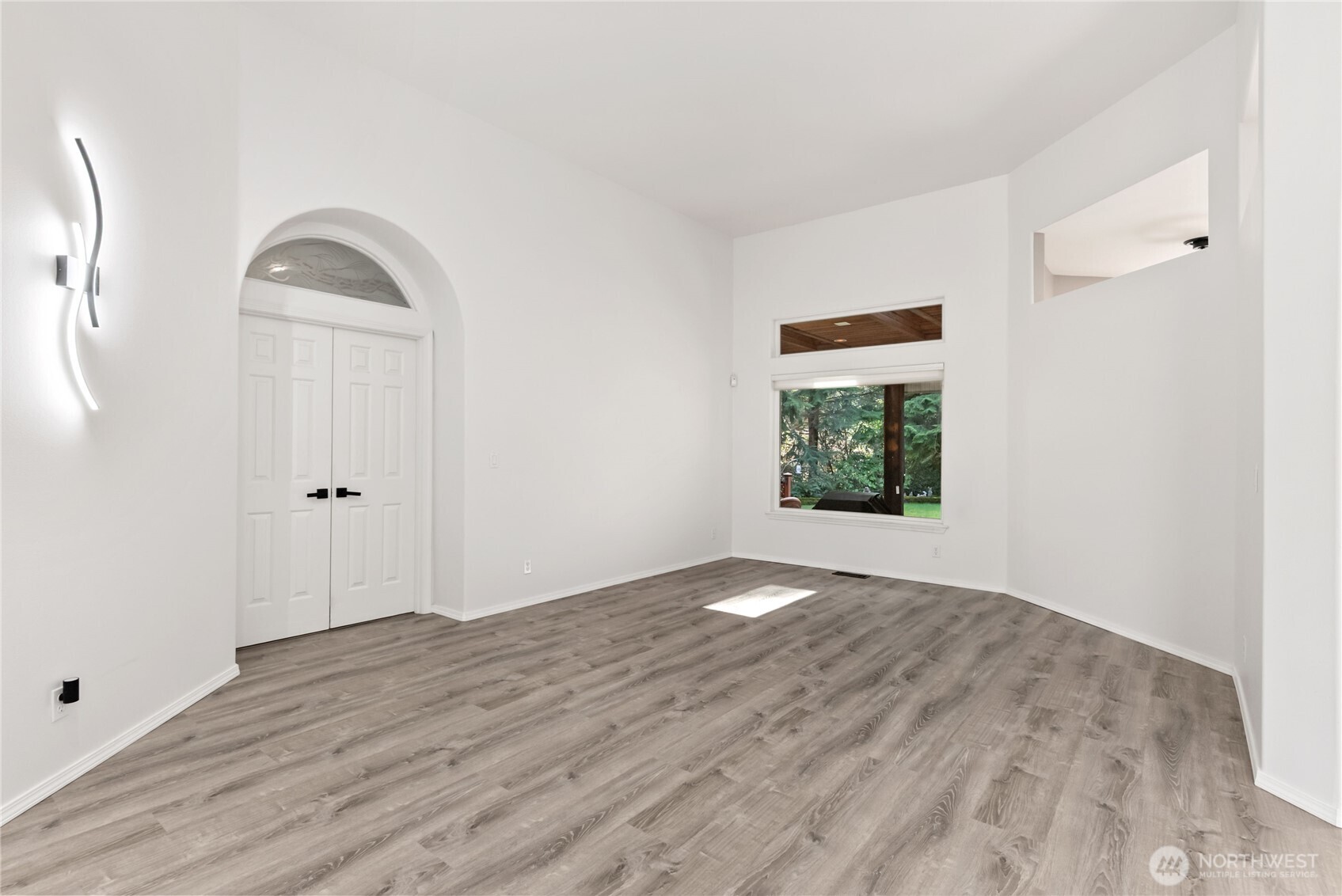 7094 SW Dundee Court Port Orchard WA 98367