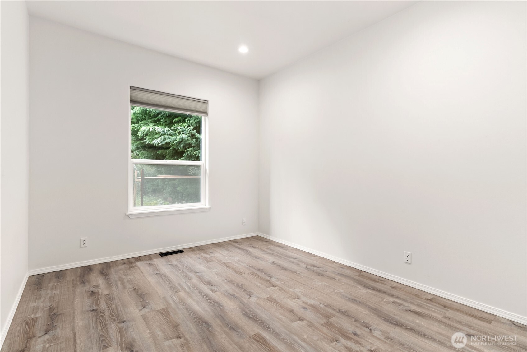 7094 SW Dundee Court Port Orchard WA 98367