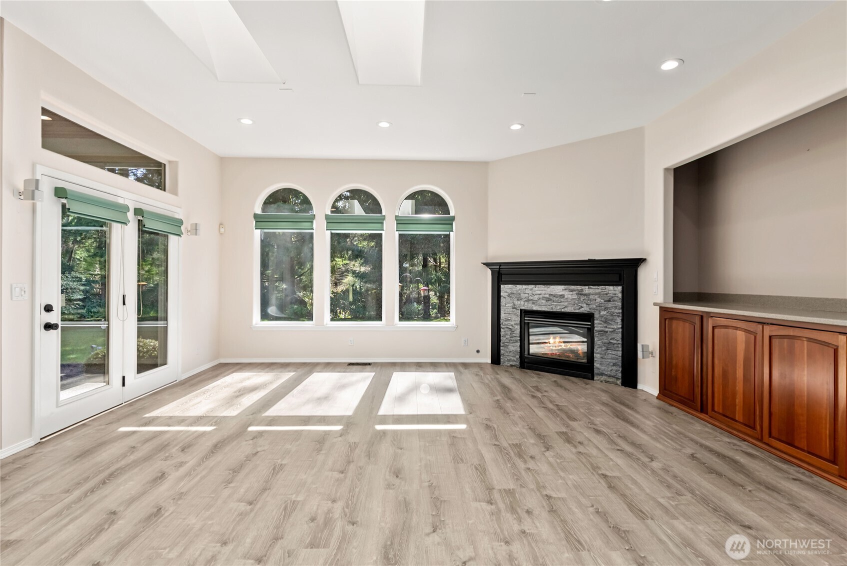 7094 SW Dundee Court Port Orchard WA 98367