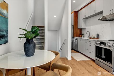 1227 E Roy Street Seattle WA 98102