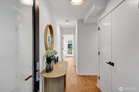 1227 E Roy Street Seattle WA 98102