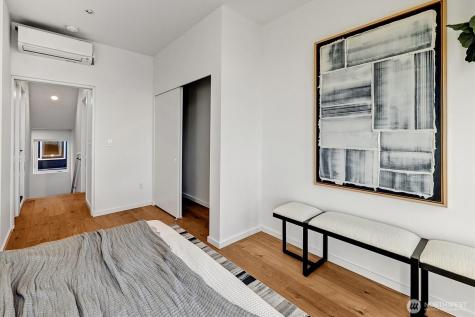 1227 E Roy Street Seattle WA 98102