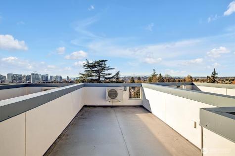 1227 E Roy Street Seattle WA 98102