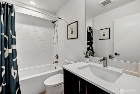 1227 E Roy Street Seattle WA 98102