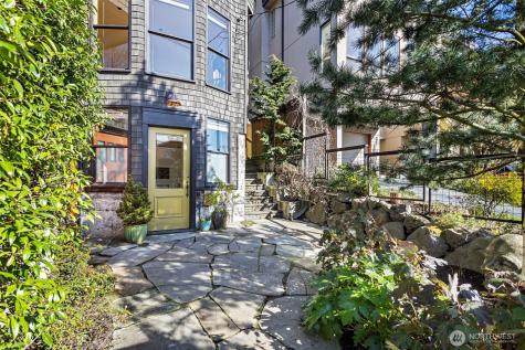 1524 10th Avenue W Seattle WA 98119