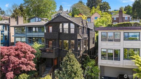 1524 10th Avenue W Seattle WA 98119