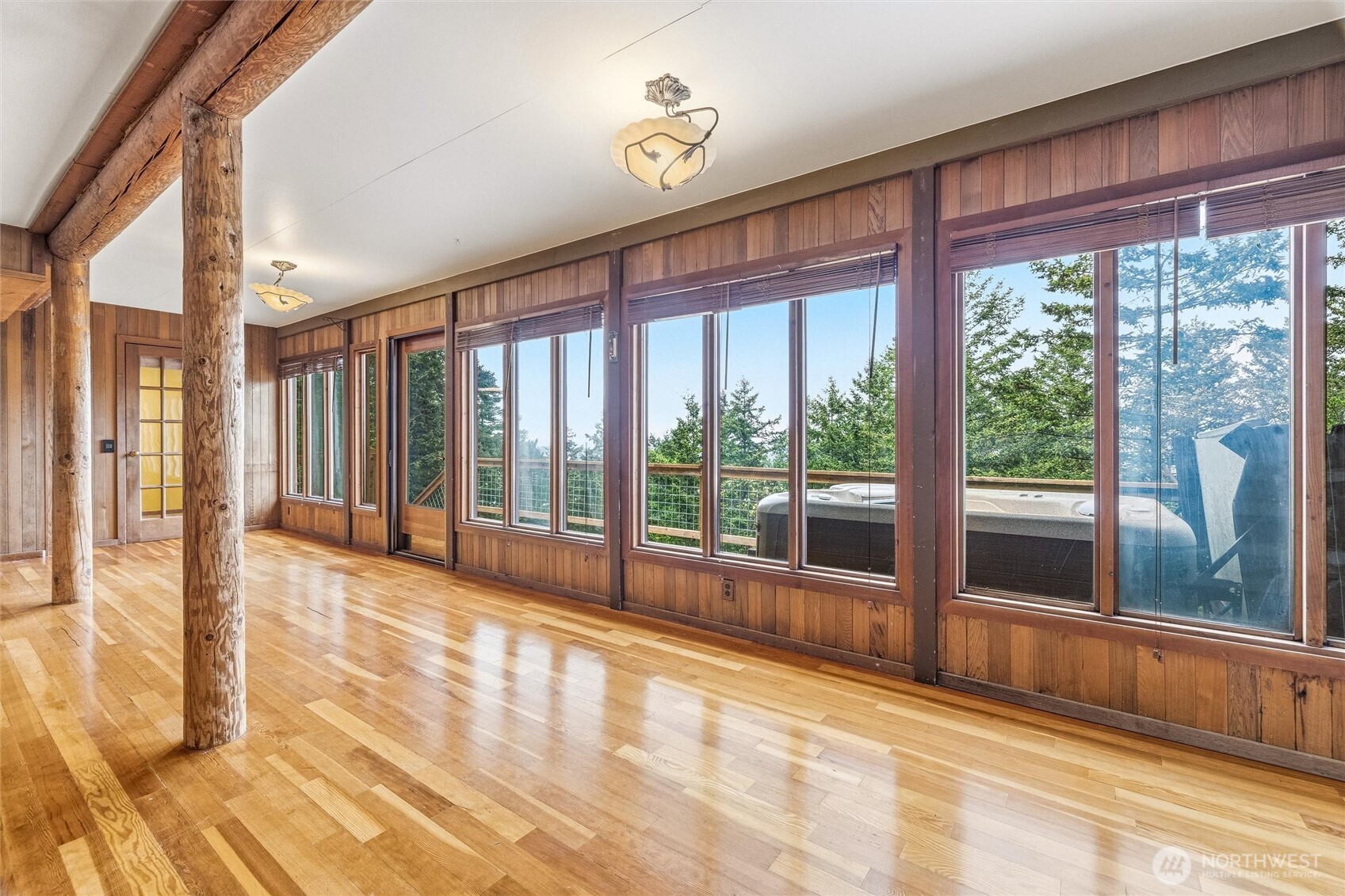 1136 Island Drive Lummi Island WA 98262