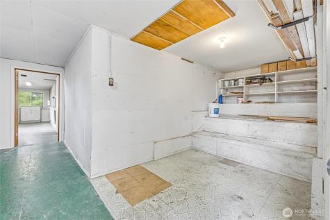 1136 Island Drive Lummi Island WA 98262