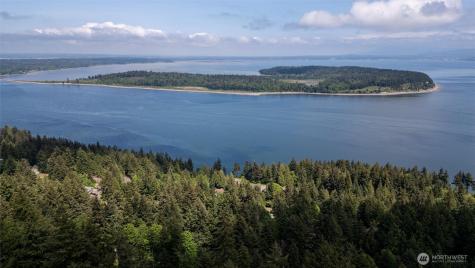 1136 Island Drive Lummi Island WA 98262