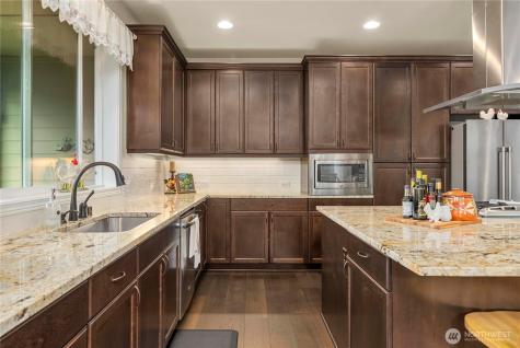 18937 146th Street E Bonney Lake WA 98391