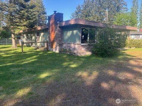 2399 SE Sedgwick Road Port Orchard WA 98367